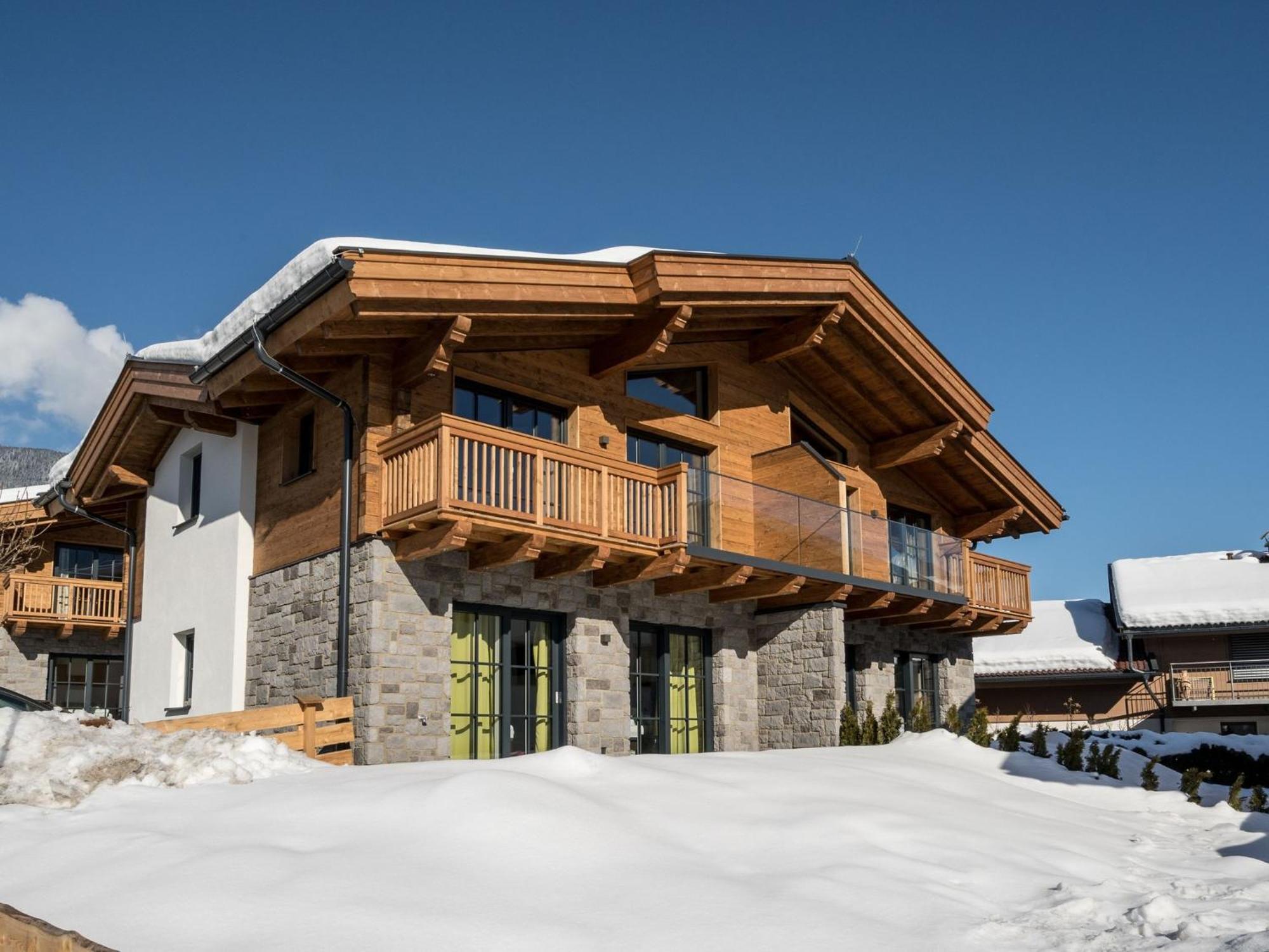 Luxurious Holiday Home In Piesendorf With Sauna エクステリア 写真