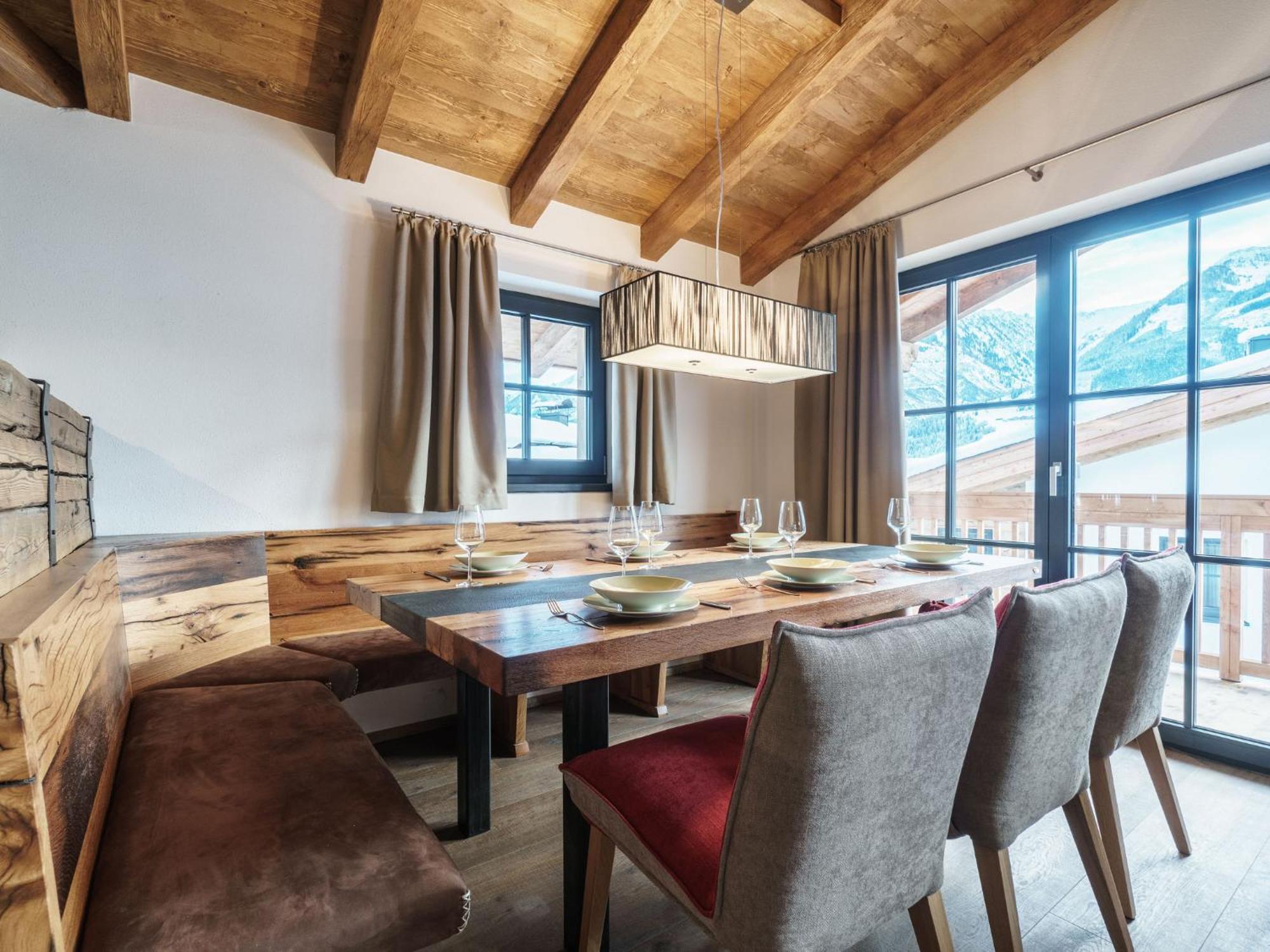 Luxurious Holiday Home In Piesendorf With Sauna エクステリア 写真