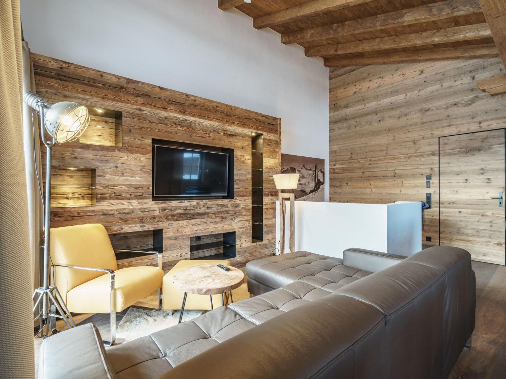 Luxurious Holiday Home In Piesendorf With Sauna エクステリア 写真